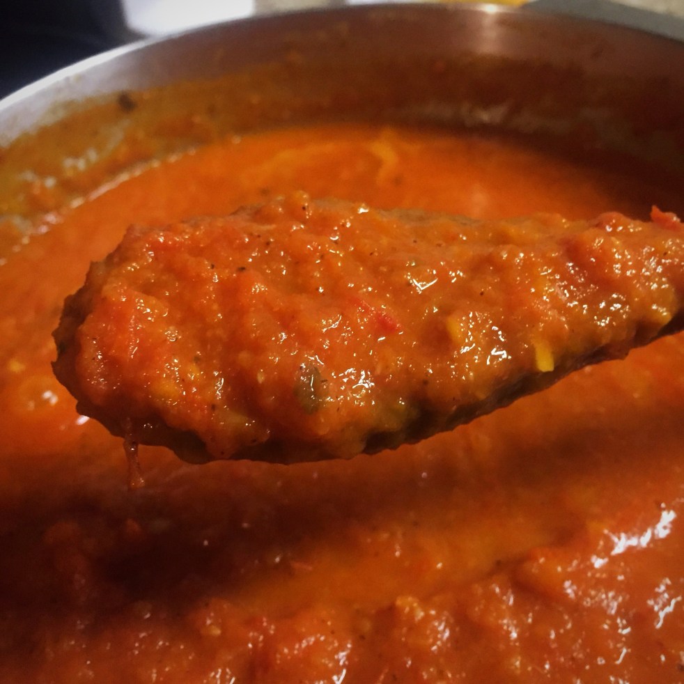 Homemade tomato sauce